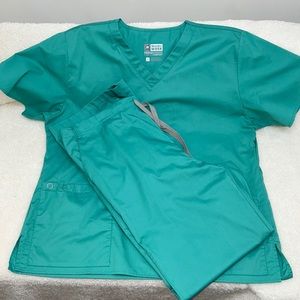 EUC-scrub set